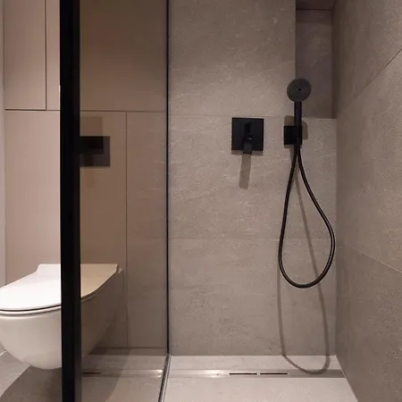 דירה Aurea With Private Pool And Garden *