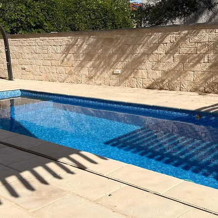 Aurea With Private Pool And Garden Apartment Krk Town